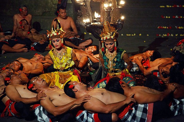 Du lịch Bali trải nghiệm những điều khác lạ 