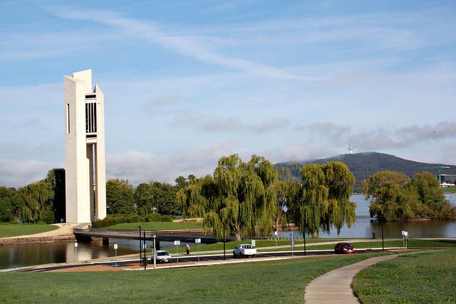 tháp chuông National Carillon