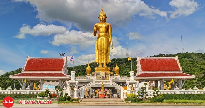 Đền Wat Hat Yai Nai